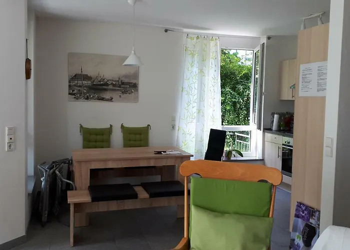 Διαμέρισμα Homal Κωνσταντία